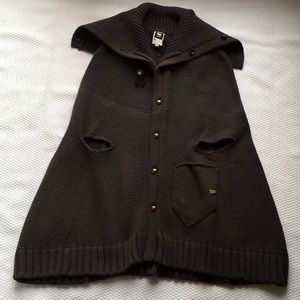 G-Star women’s sweater cape. Medium.